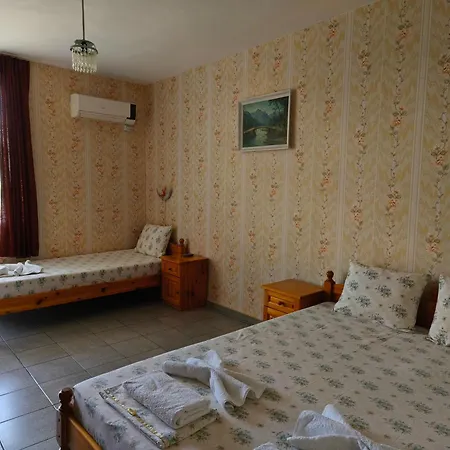 дом колеви 3*