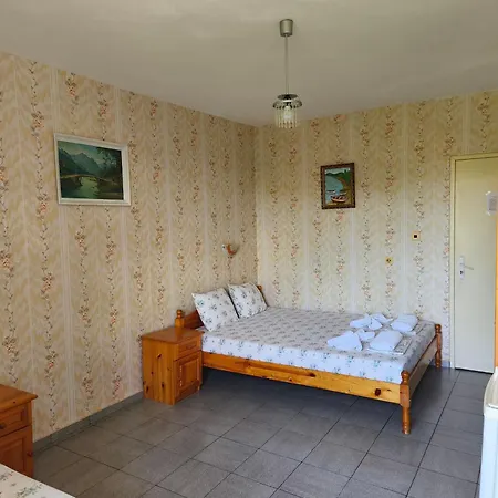 Casa de hóspedes дом колеви 3*