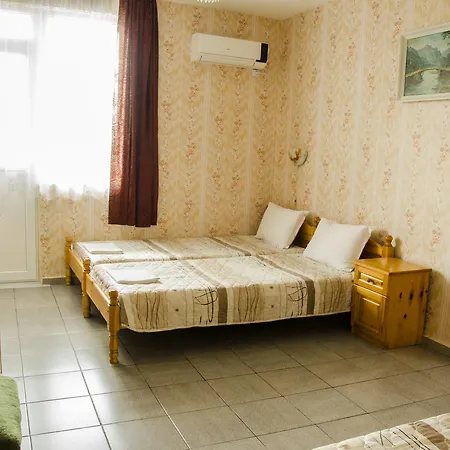 дом колеви Casa de hóspedes