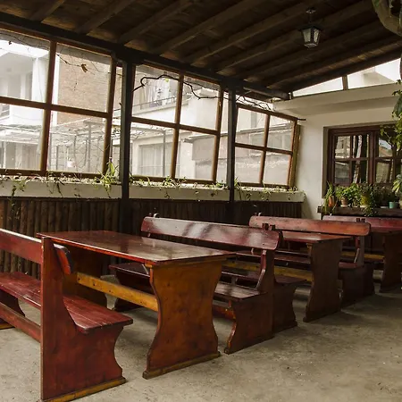 дом колеви Casa de hóspedes Chernomorets